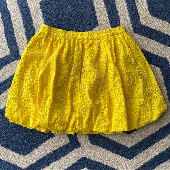 ☀️ LILLY PULITZER YELLOW EYELET HIGH WAIST MINI SKIRT! - Picture 13 of 16